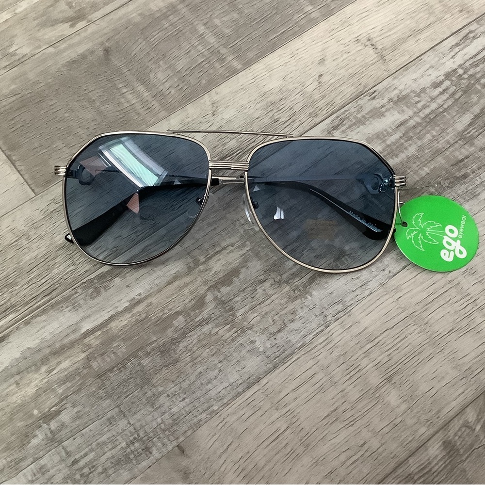 EGO EYEWEAR AVIATOR STYLE SUNGLASSES
